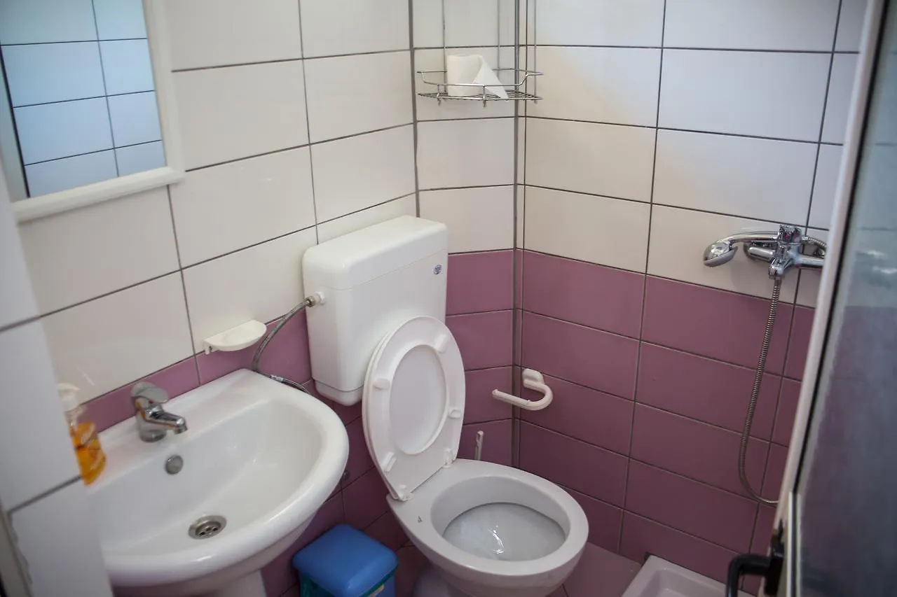 Strakosha Guest House Dhërmi Albanien